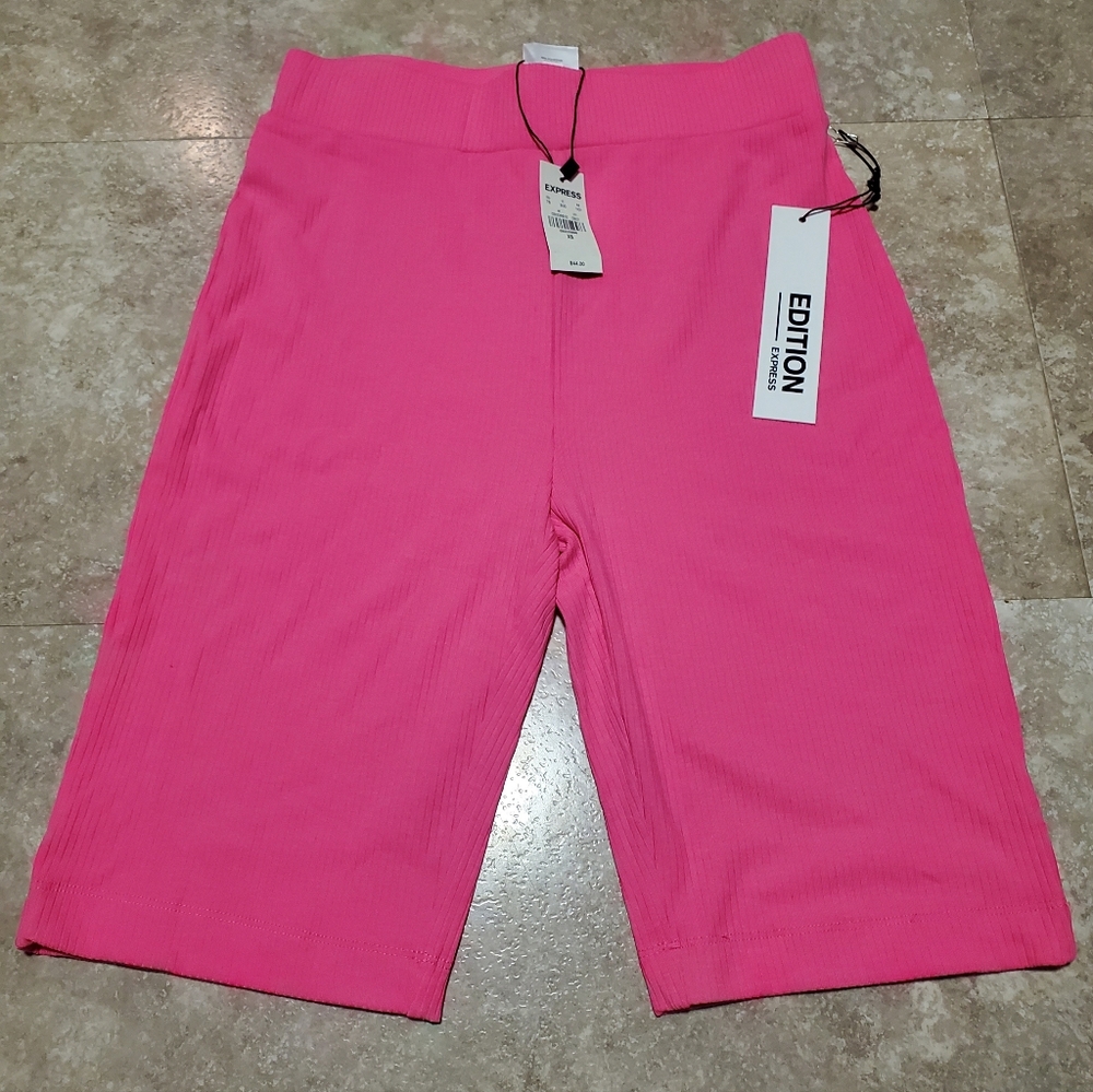 🆕️NWT Express Edition Vibrant Pink Ribbed Bike Shorts sz XS